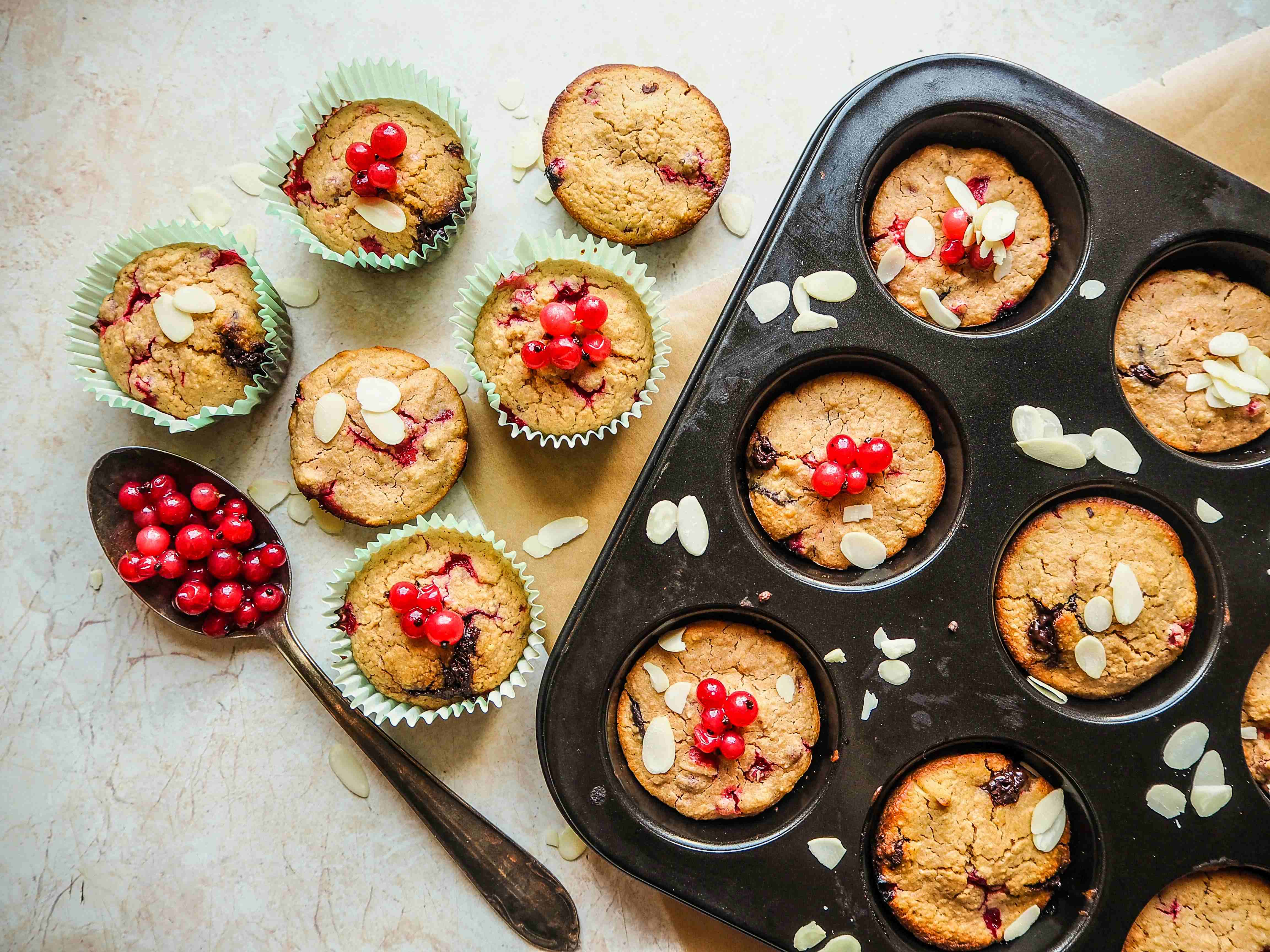 Fitness tvarohové muffiny s rybízem